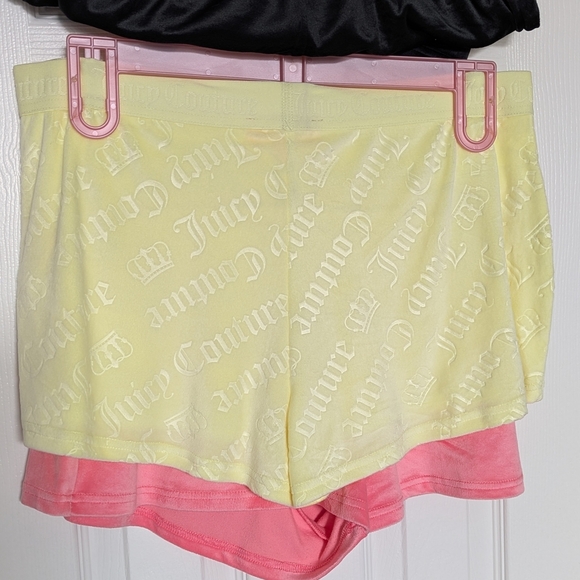 Juicy Couture Women's (Large) Velvet/Velour Sleep/Boxer Shorts/Pajama Bottoms - Picture 4 of 16
